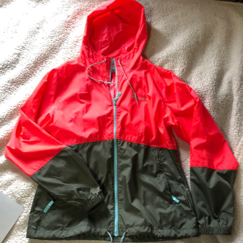 Columbia rain jacket